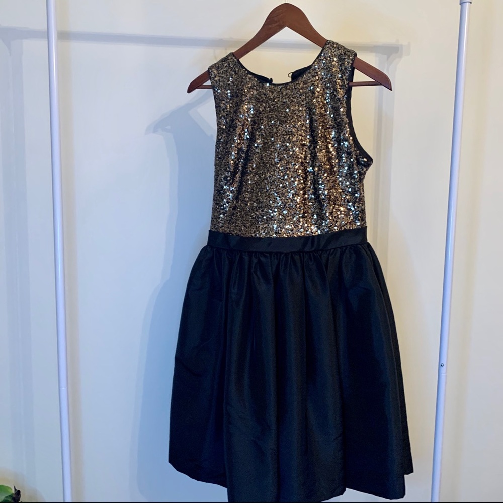 “Calvin Klein” dress